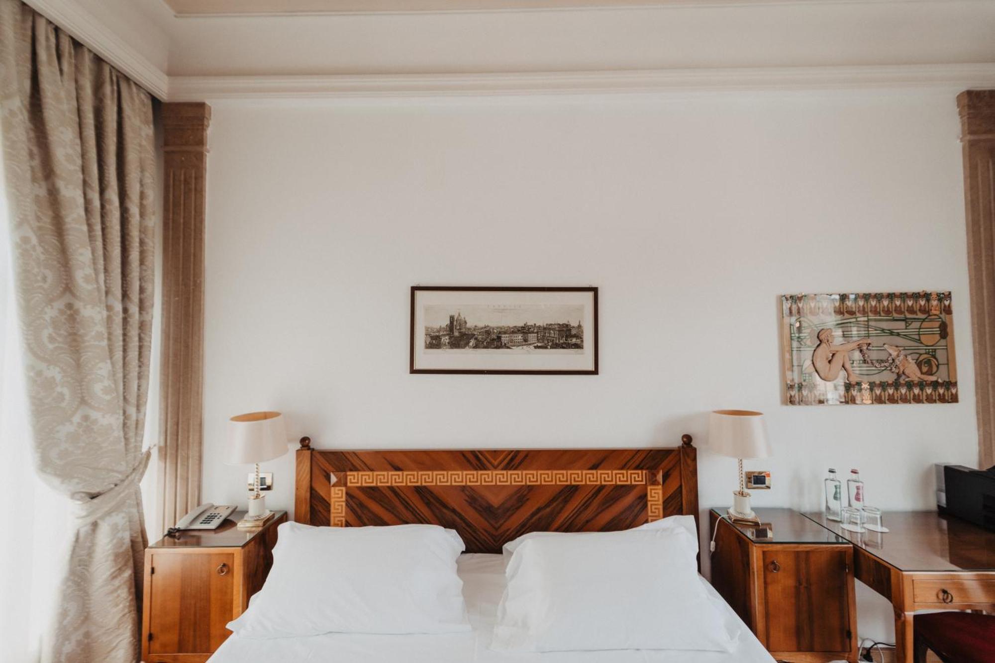 Hotel Vittoria Brescia Bagian luar foto