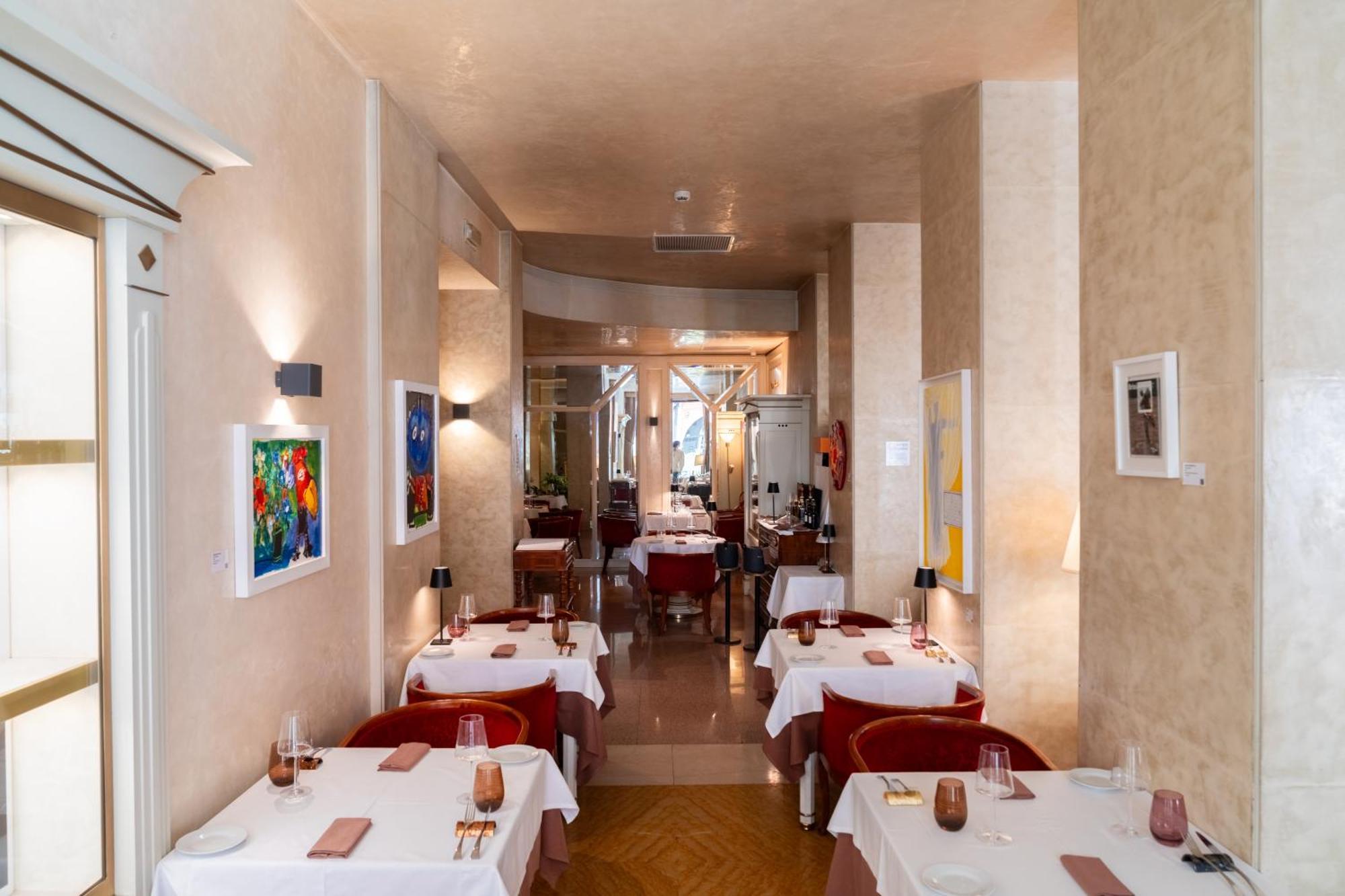 Hotel Vittoria Brescia Bagian luar foto