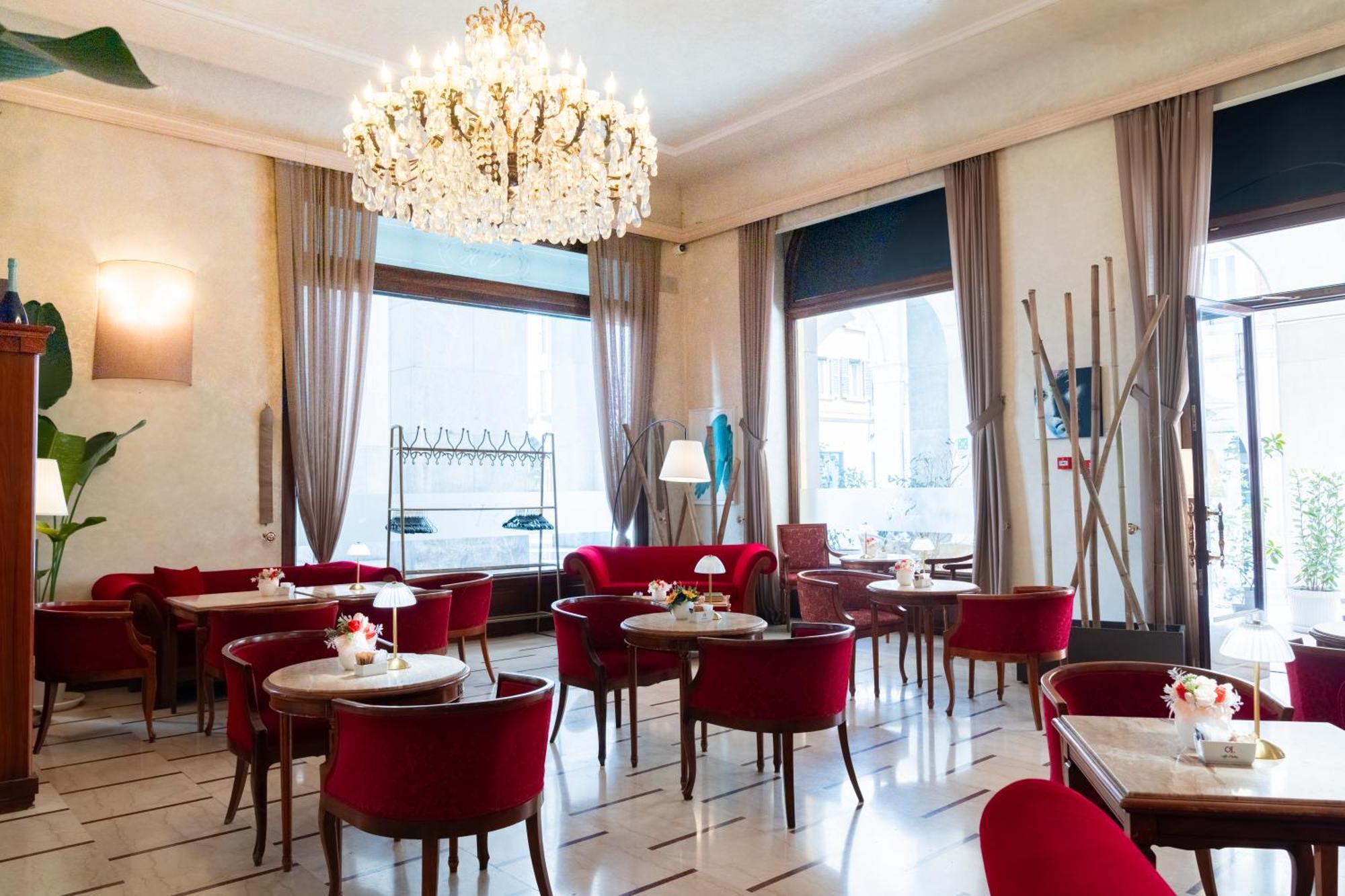 Hotel Vittoria Brescia Bagian luar foto